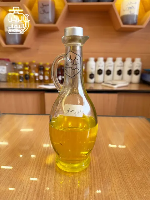 زيت اللوز الحلو