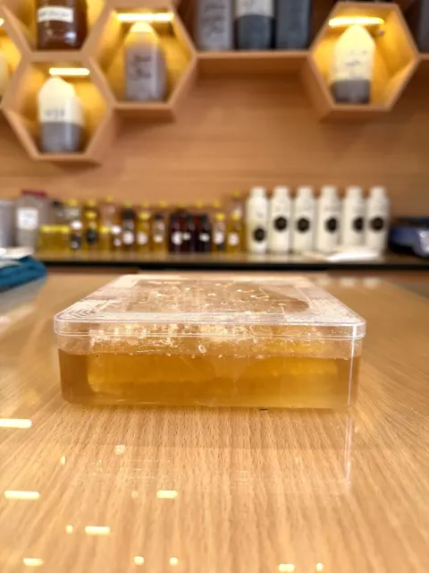 شمع عسل موالح 700 جرام